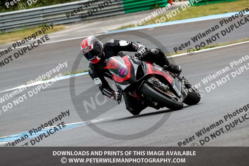 estoril;event digital images;motorbikes;no limits;peter wileman photography;portugal;trackday;trackday digital images